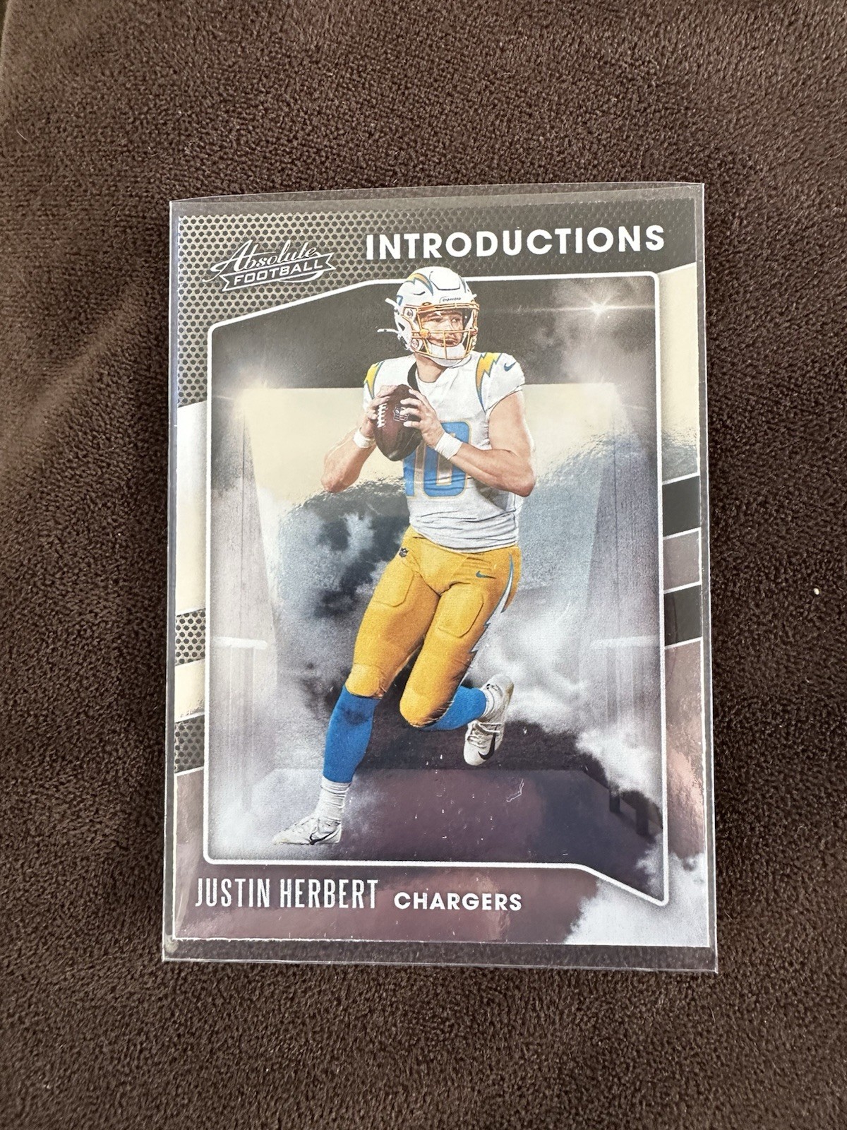 2020 Panini Absolute - Introductions Justin Herbert #I-JH (RC)
