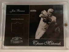 W2003 Donruss Classics Jim Brown Game used jersey #CM-25. Card 14/50 mint
