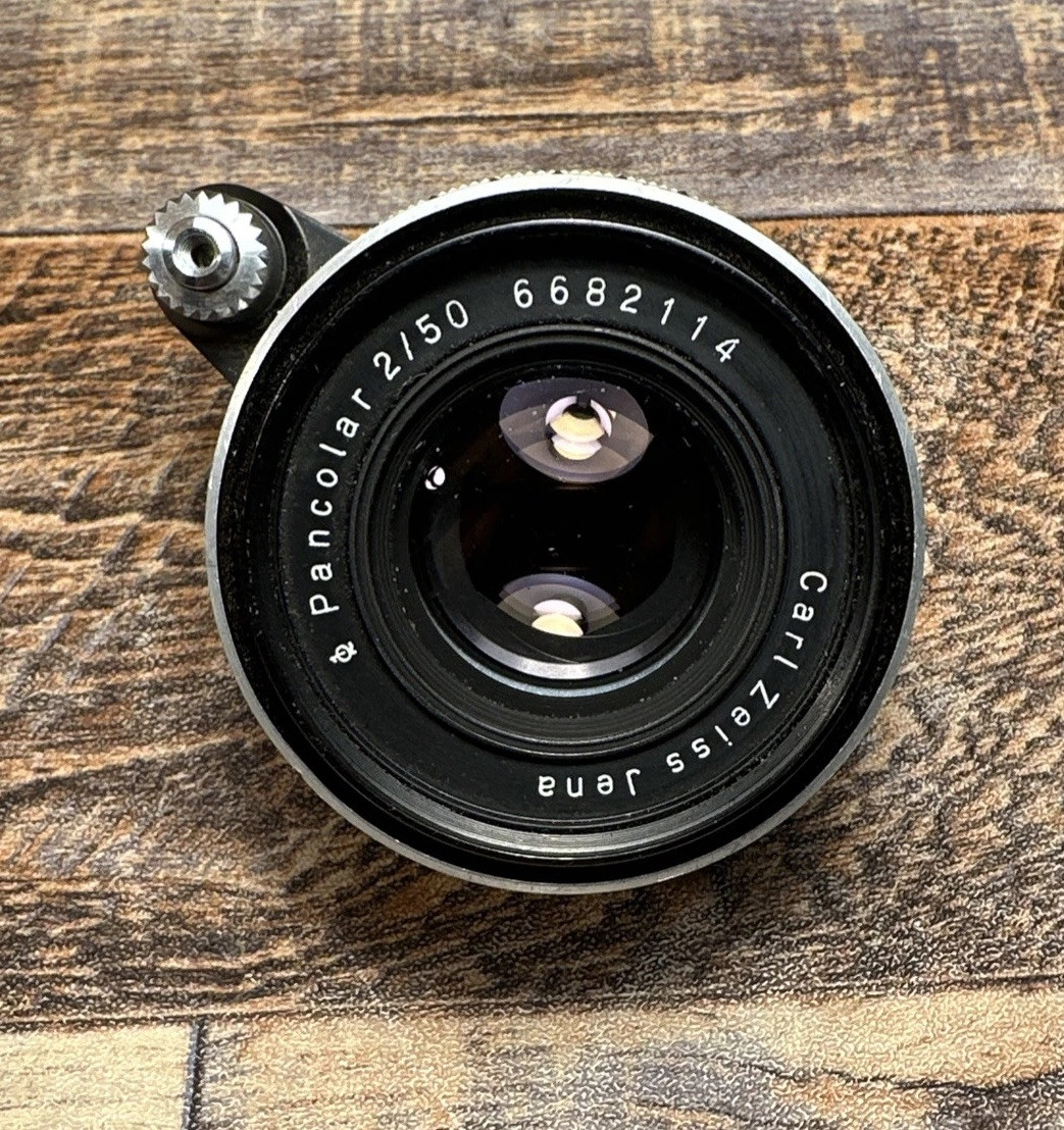 Carl Zeiss Jena Pancolar 50mm f/2 2/50 Exakta mount vintage camera