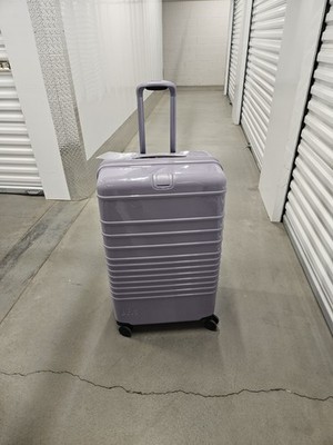 BEIS - The Large Check-In Roller - Glossy Lavender 