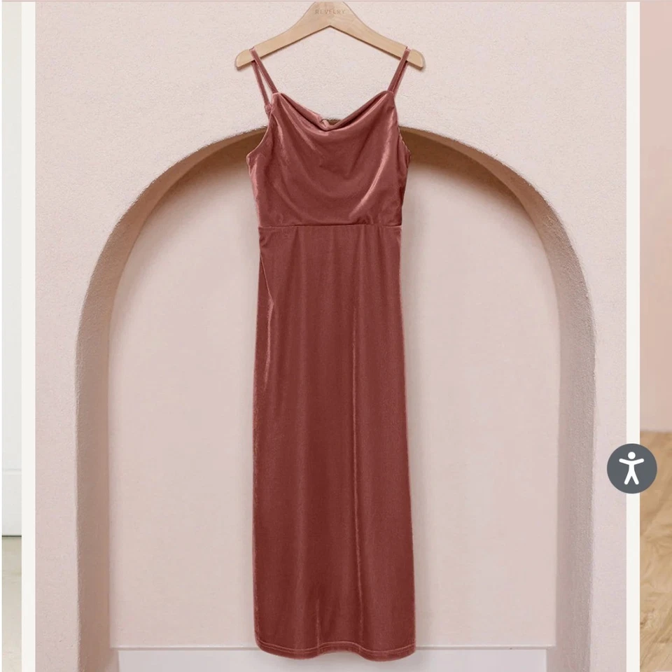 Vestido de festa Revelry JUNIORS SKYE veludo DUSTY ROSE MAXI menina médio - Imagem 2 de 4