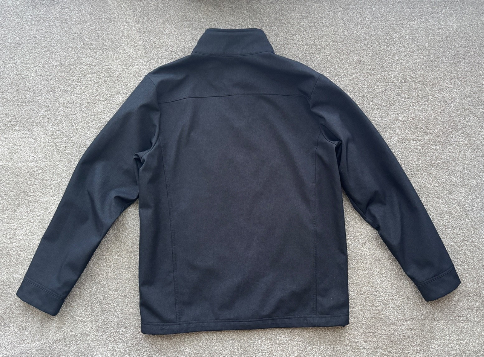 Macpac~Mens Softshell Jacket~Large~Dark Gray~Ligh… - image 3