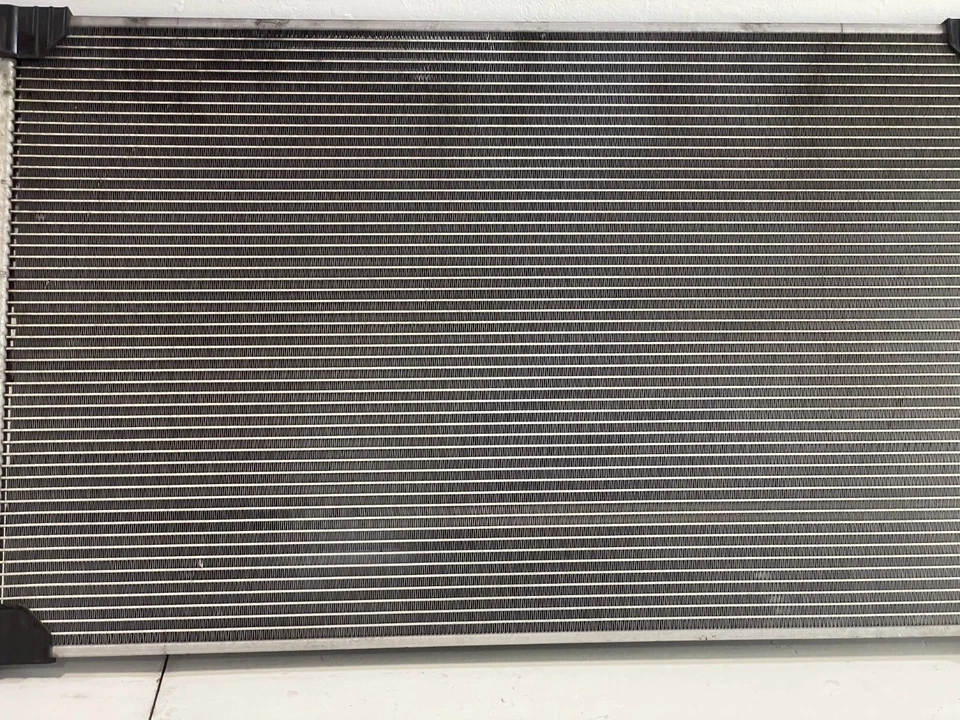 16 - 19 INFINITI Q50 Q60 A/C AC AIR CONDITIONING CONDENSER ASSEMBLY 2.0L # 86111 - Image 3 of 4