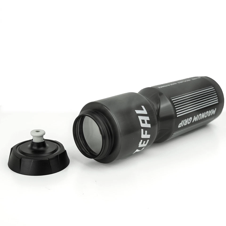 33 Ounce Zefal Magnum Clear Squeeze Bottle BPA Free Dishwasher Safe 1000ml - Image 4 of 4