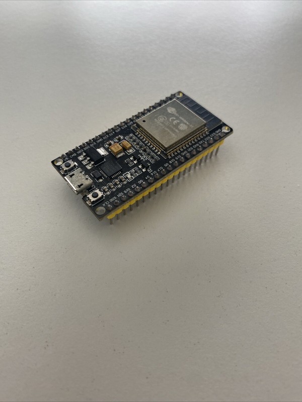 NodeMcu ESP32 WROOM-32 38 pins Development Board Dual Core WLAN WiFi Bluetooth