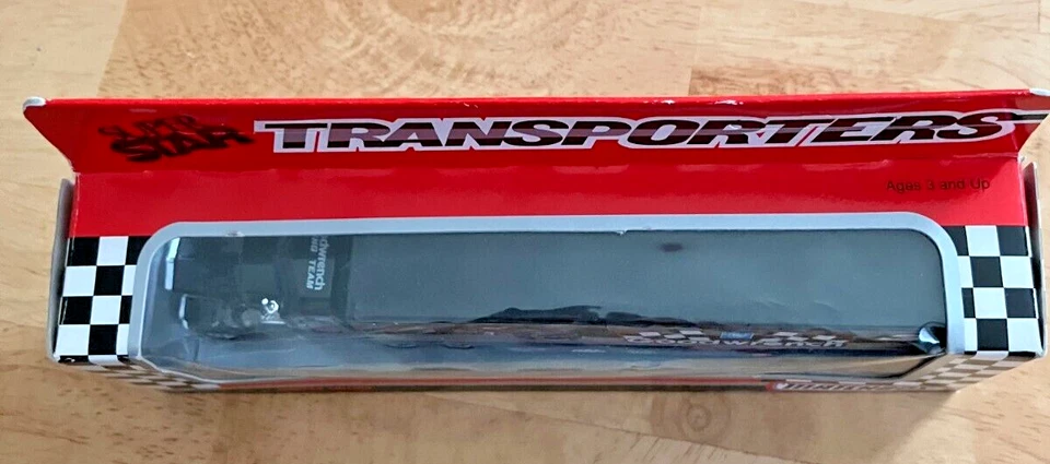 1992 Matchbox Super Star Transporters Dale Earnhardt #3 Goodwrench Racing! - Image 4 of 4