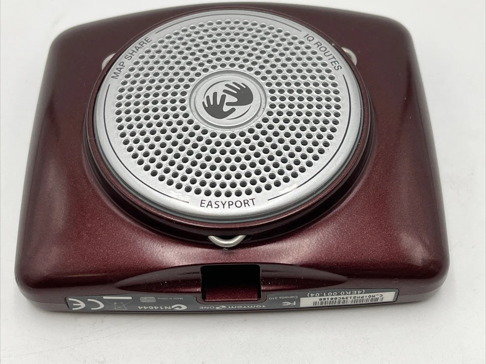 TomTom Portable Car GPS System N14644 - Image 4 of 4