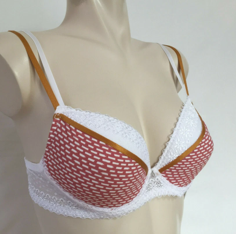 PASSIONATA Lovely Passion Damen gepolsterter BH mit Bügel Spitzen Cups Neu