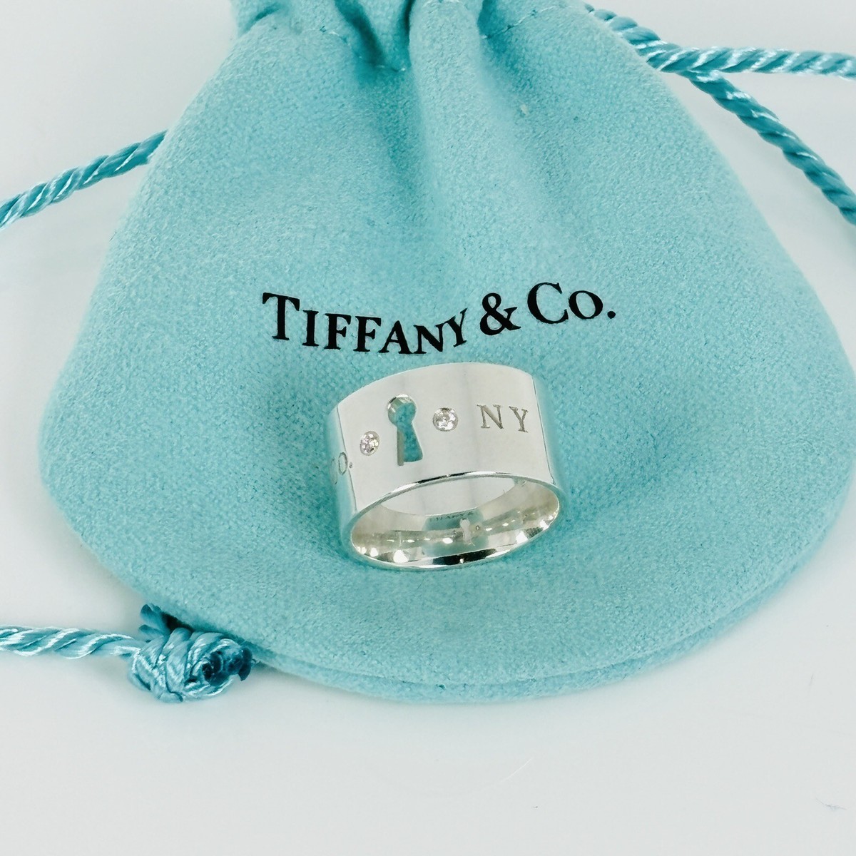 Size 4.5 Tiffany NY New York Keyhole Diamond Wide Band Ring in 
