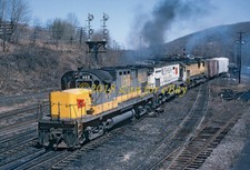 LV Lehigh Valley Yellowjacket C420 at R-Tower...
