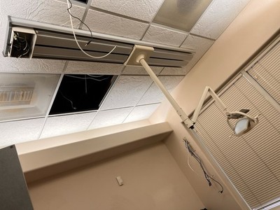 Pelton & Crane LFT II Dental Ceiling Operatory Light   Installed Lamp ~ 38024