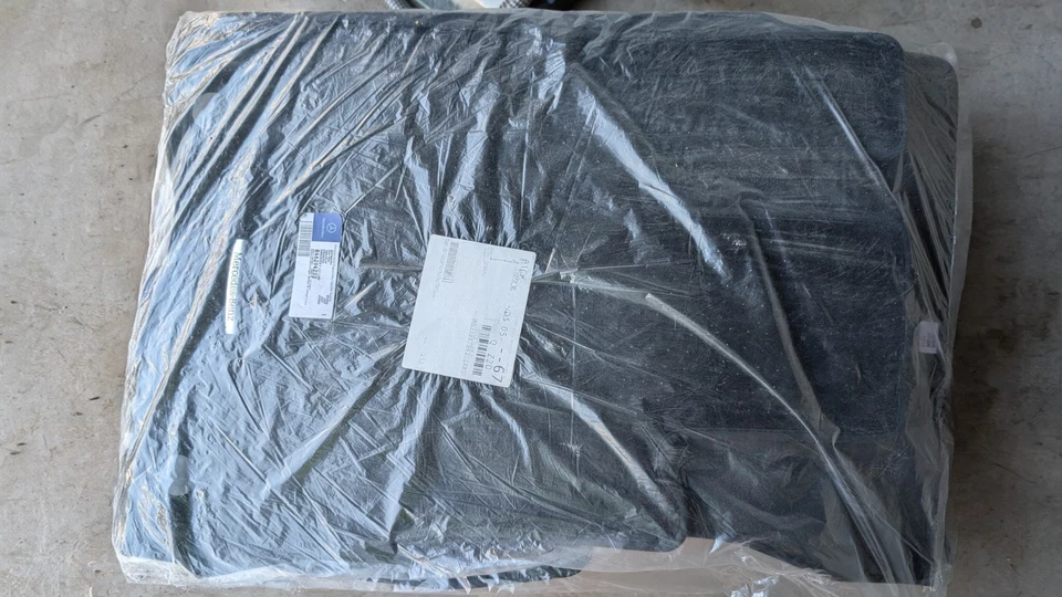 Nuevo juego alfombrillas alfombrillas originales Mercedes-Benz Clase S (2007-2013) OE 66294232 Foto 2 de 3