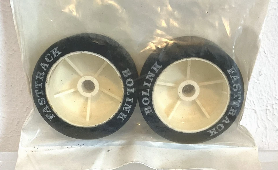 Vintage Bolink BL 3056-F Yellow Dot Fasttrack Low Profile Fronts RC Car Tires - Image 3 of 4