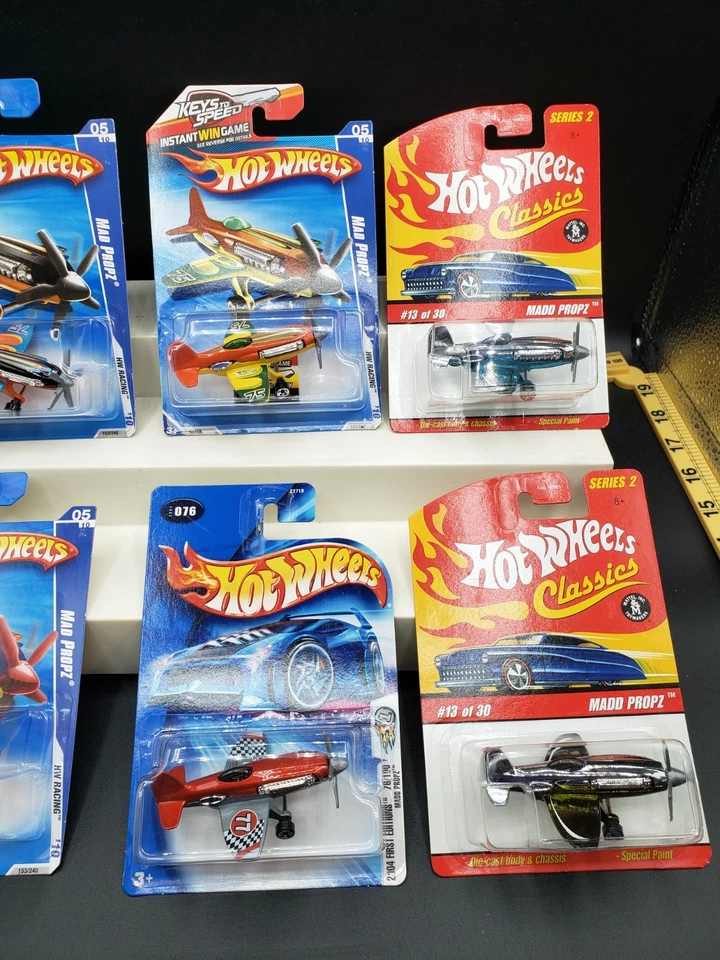 Madd Propz NOS Hot Wheels Mattel Diecast Airplanes Stunt Crop Dusters Lot of 6 - Image 3 of 4