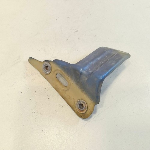 Volkswagen Golf VII 2014 Vorne rechts Halterung Kotflügel 5Q0821136B CIV37426