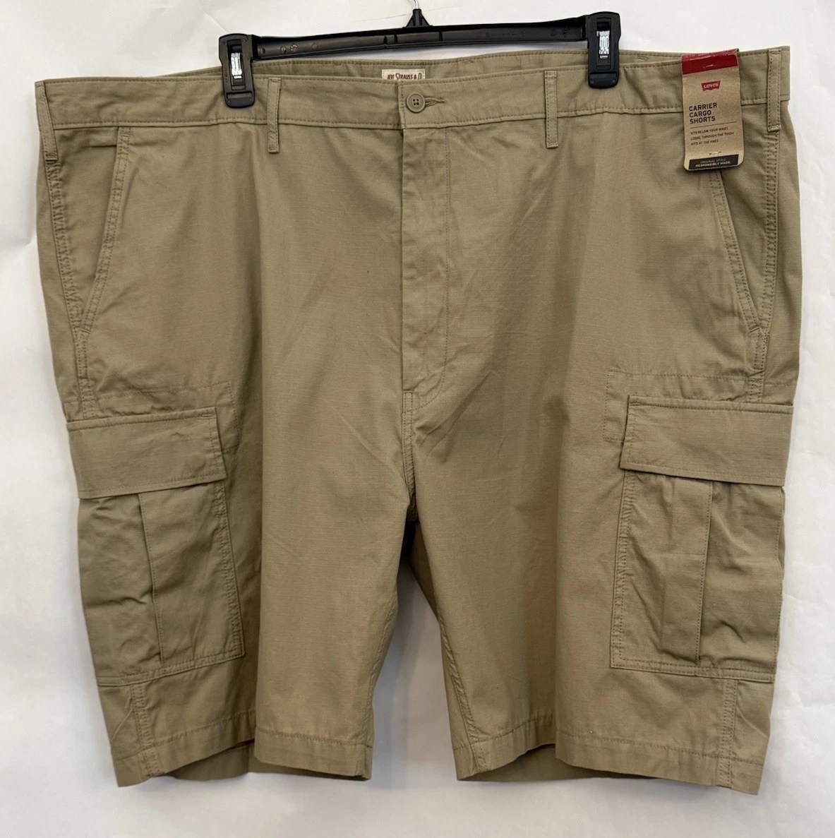New Levi's Cargo Shorts 52 Carrier Cargo 10” Inseam Beige