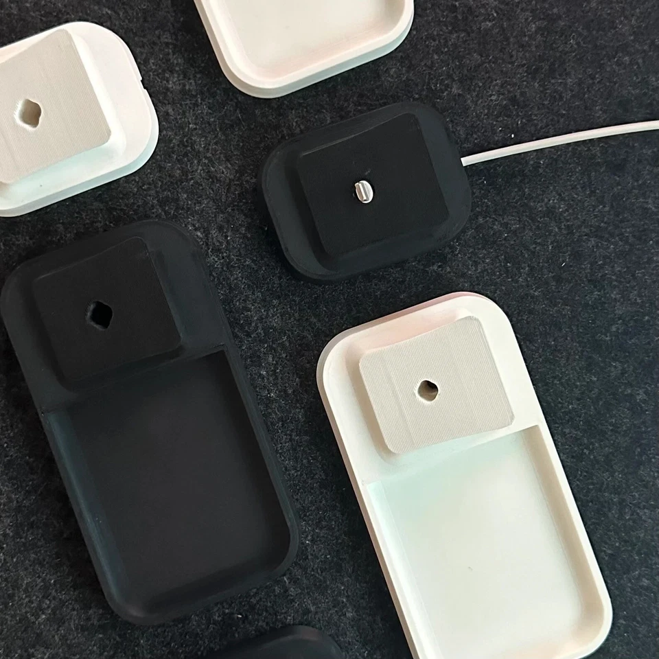 Apple Magic Mouse 2 charging dock v2 with integrated tray (USB-A + USB-C) - Image 2 of 4