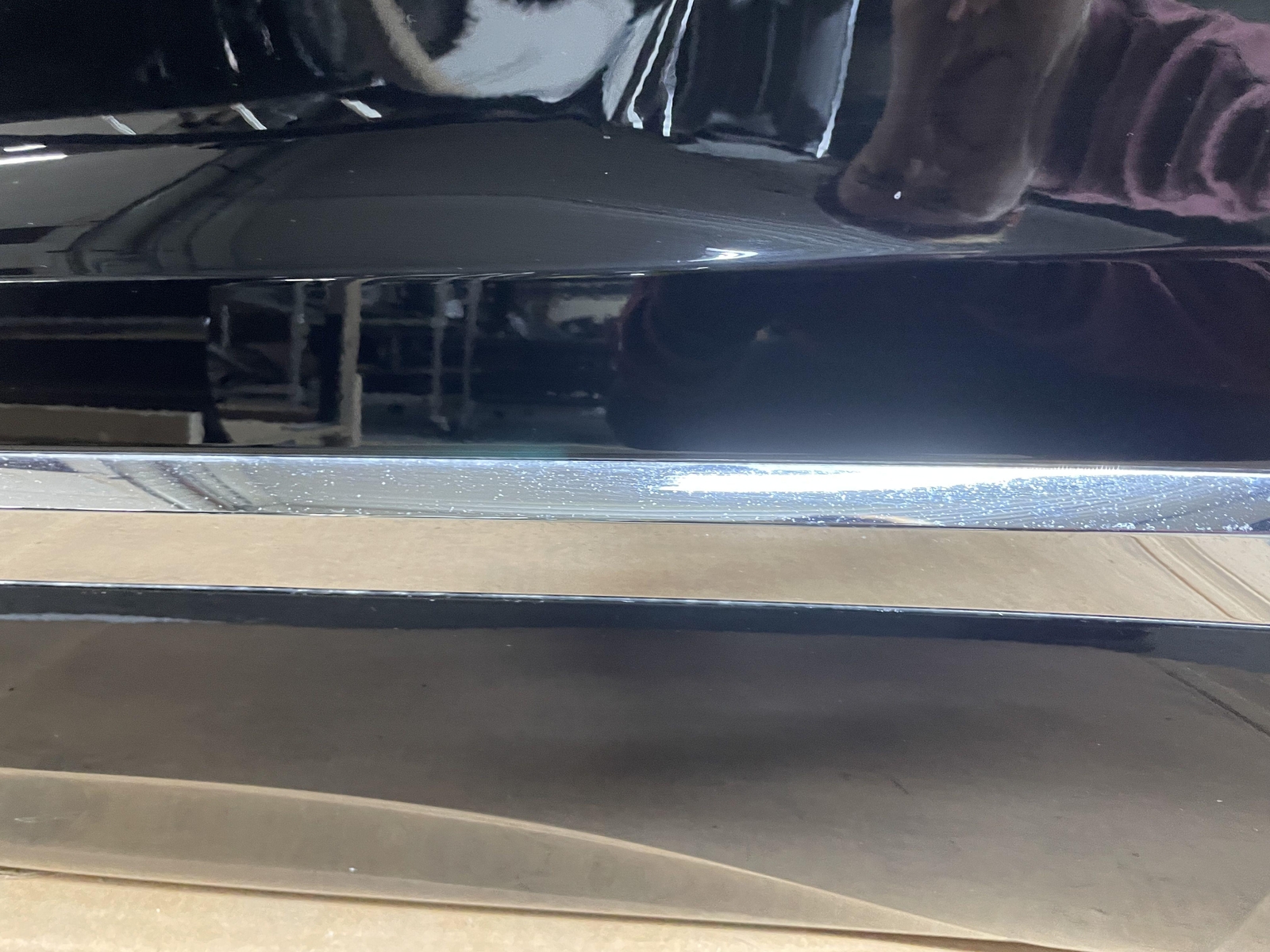 2018 BENTLEY BENTAYGA REAR LEFT SIDE DOOR W/ WINDOW BLACK SAPPHIRE (6905)