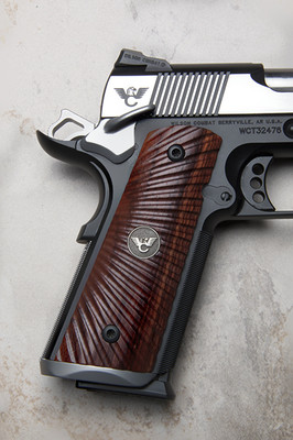 Wilson Combat - 1911 Cocobolo Starburst Flat Bottom Grips - Full