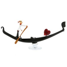 Vetro di Venezia Vetro di Murano Gondola Nera con Gondoliere e Cuore Rosso 8 Pollici -