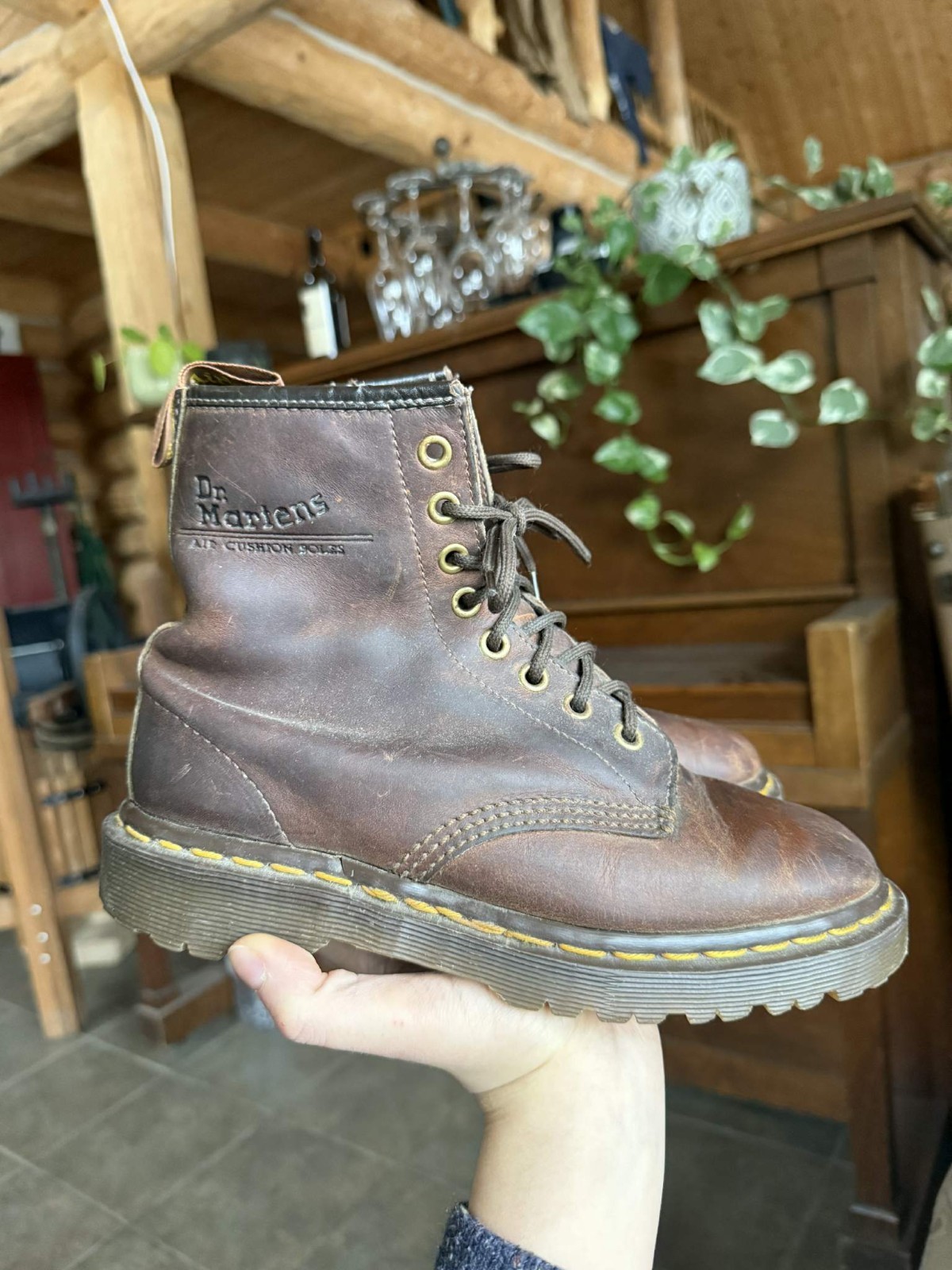 Vintage 1460 Leather Doc Martens Womens Size 6 Brown Boots MADE IN ENGLAND  thumbnail 3