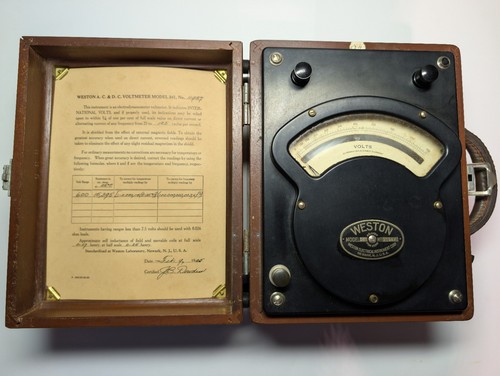 Vintage Antique Weston Model 341 Precision AC/DC Voltmeter (1945)