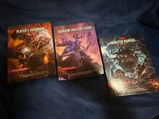  DUNGEONS DRAGONS 2014 DM GUIDE-PLAYER HANDBOOK  MONSTER MANUAL  WOOD SIGN 