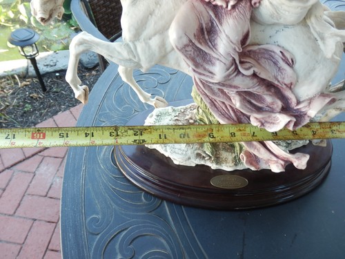 16' Large Florence Giuseppe Armani Figurine - SWEPT AWAY - Picture 16 of 17