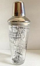 RARE World Landmarks Etched Glass Cocktail Shaker Eiffel Big Ben Liberty Barware