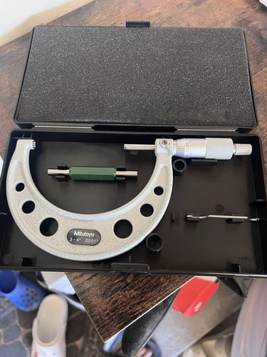 Mitutoyo 103-180 Outside Micrometer, 3-4" Range, .001" Graduation with Case