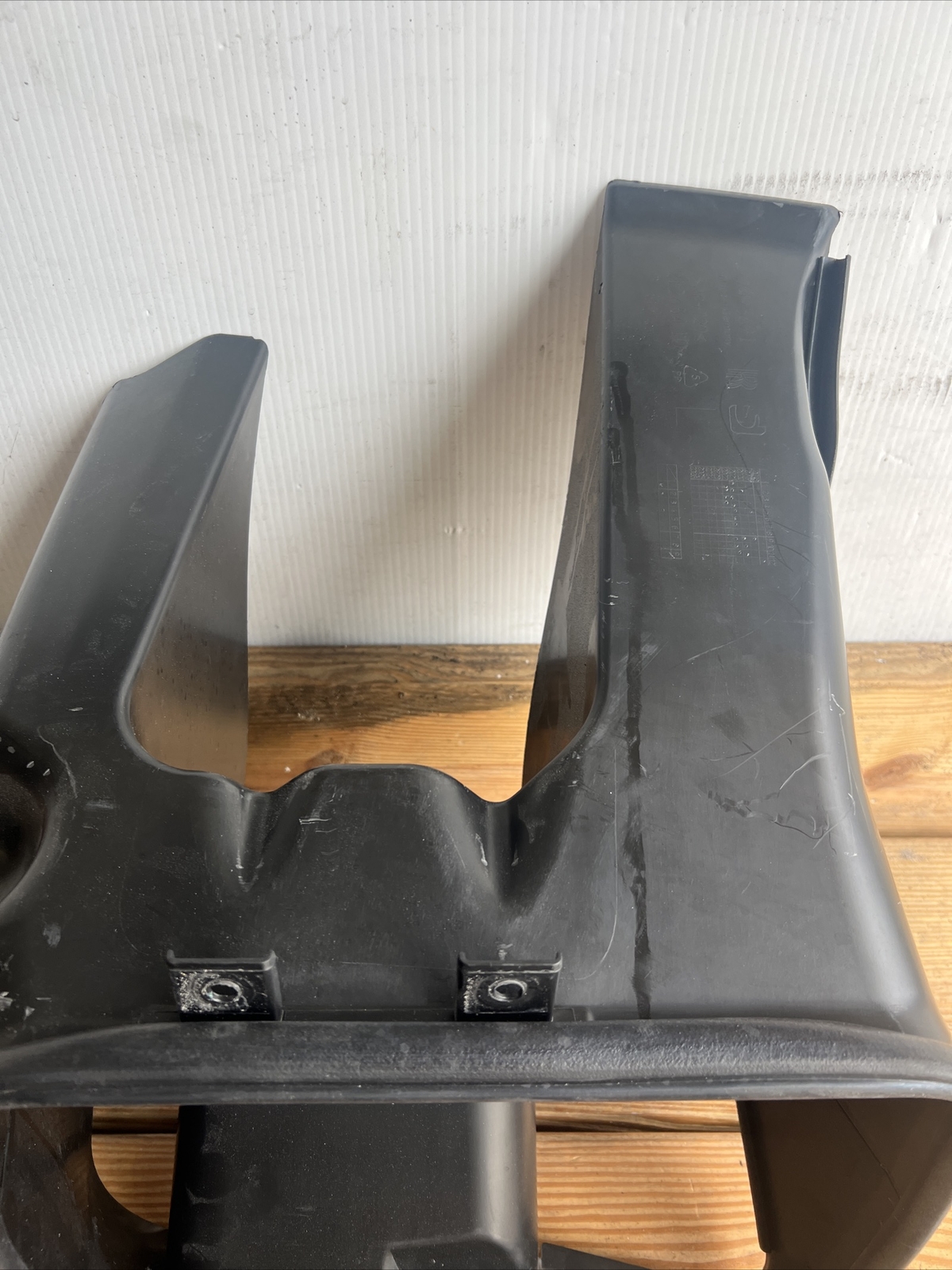 Rolls. Royce Lh Left Side Intercooler Air Duct  7495691. Oem#3031