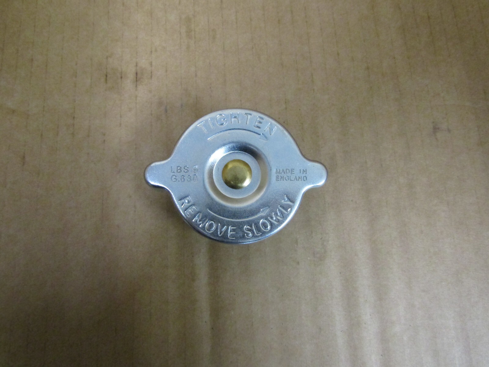 Land Rover Series 2 / 2 & 3 2.25 Petrol & Diesel Radiator Cap 9LB ...