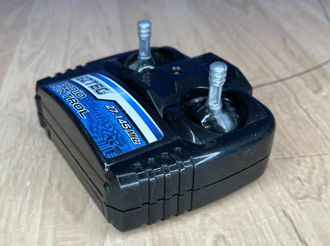 Eztec RC Nissan GT R 27 Remote Control Only 27.145MHz BY3283727TP VGC