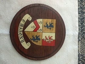 Vintage hand painted O'Mahony family crest coat of arms 