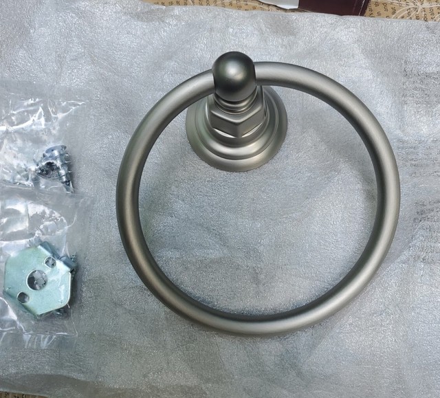 2 Rohl ROT4STN Satin Nickel Country Bath 6