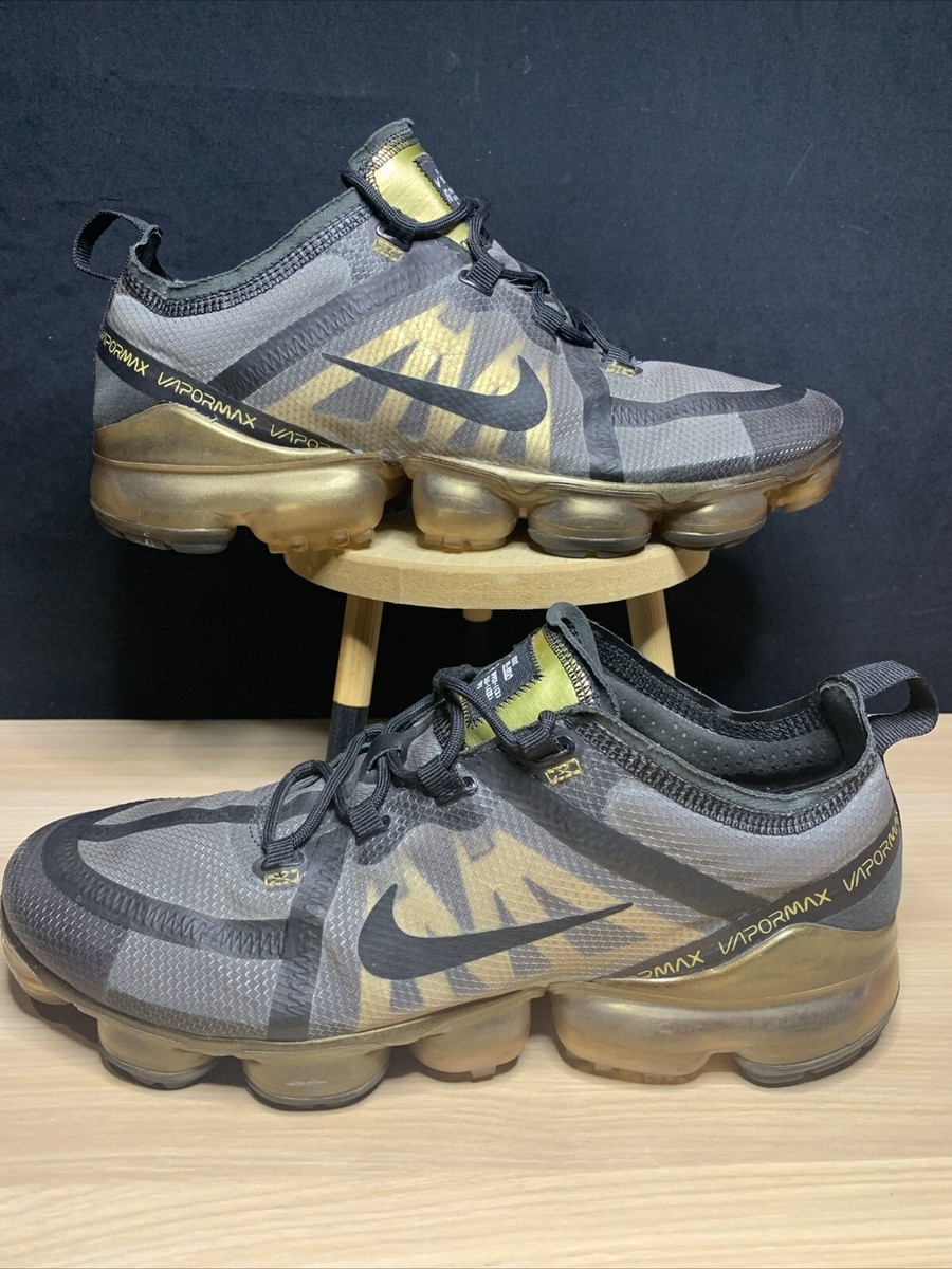 Nike Air VaporMax 2018 Sneaker Mens Size Black Gold Athletic Shoe  AR6631-002