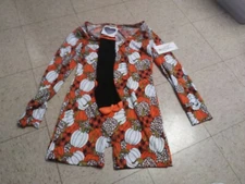 Nwt SHOSHO WOMENS SHORT UNITARD JUMPSUIT PUMPKINS. L SOCKS