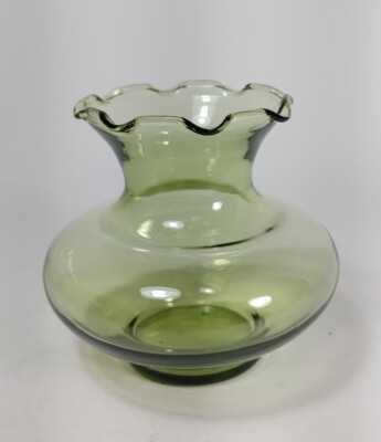 Vintage Forest Green Anchor Hocking Mid Century Modern Small Ruffled Bud Vase