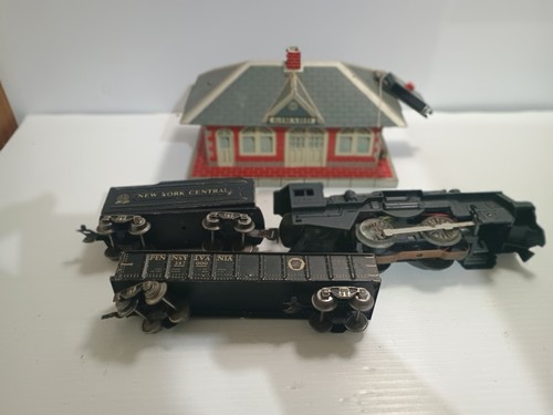 Marx "Girard" Whistle Station for Model Train Set Locomotive Lot Cars