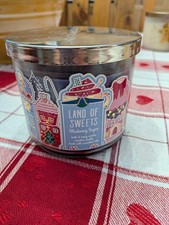 BATH AND BODY WORKS 3 WICK CANDLE -LAND OF SWEETS BLUEBERRY SUGAR