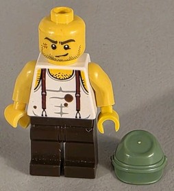 Lego Pharaoh's Quest Mac McCloud minifigure 7327 Scorpion Pyramid
