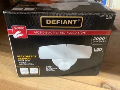 DEFIANT WIRED MOTION ACTIVATED FLOOD LIGHT 240 DEGREE 2000 LUMENS WHITE