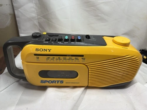 Sony Water Resistant Sport Radio Model CFM-101 Battery Operated