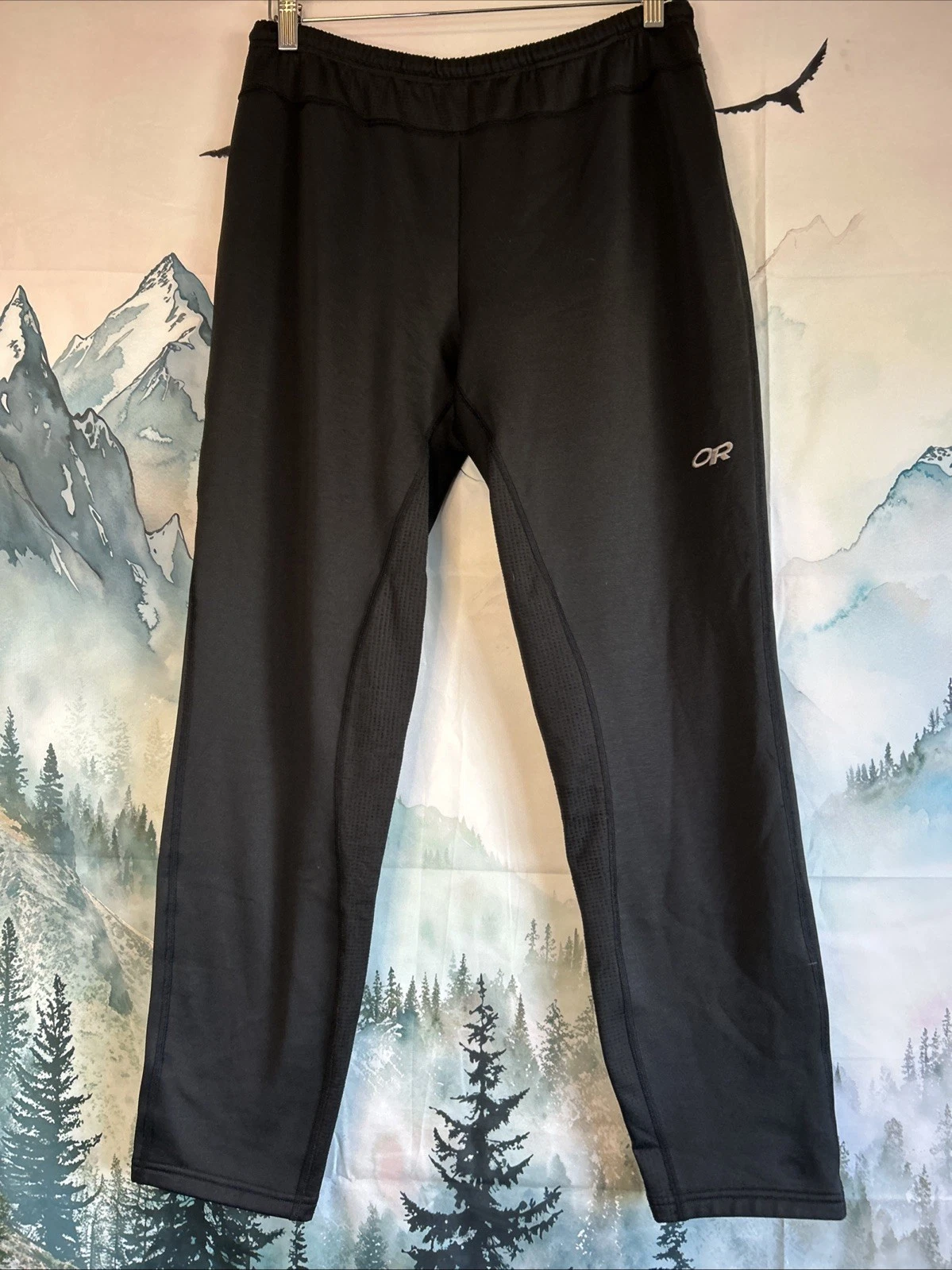 Outdoor Research Women’s Size Large Thermal Base Layer Legging Pants Black
Opens in a new window or