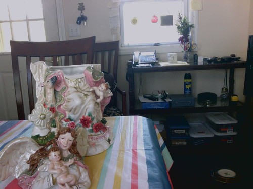 Christmas Angel's & Raindeer Ceramic Cookie Jar SEE PICS - Afbeelding 8 van 12