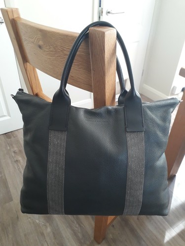 BRUNELLO Cucinelli-Grigio in Pelle Mano/Borsa A Tracolla. a Perline.  leggermente usato. | eBay