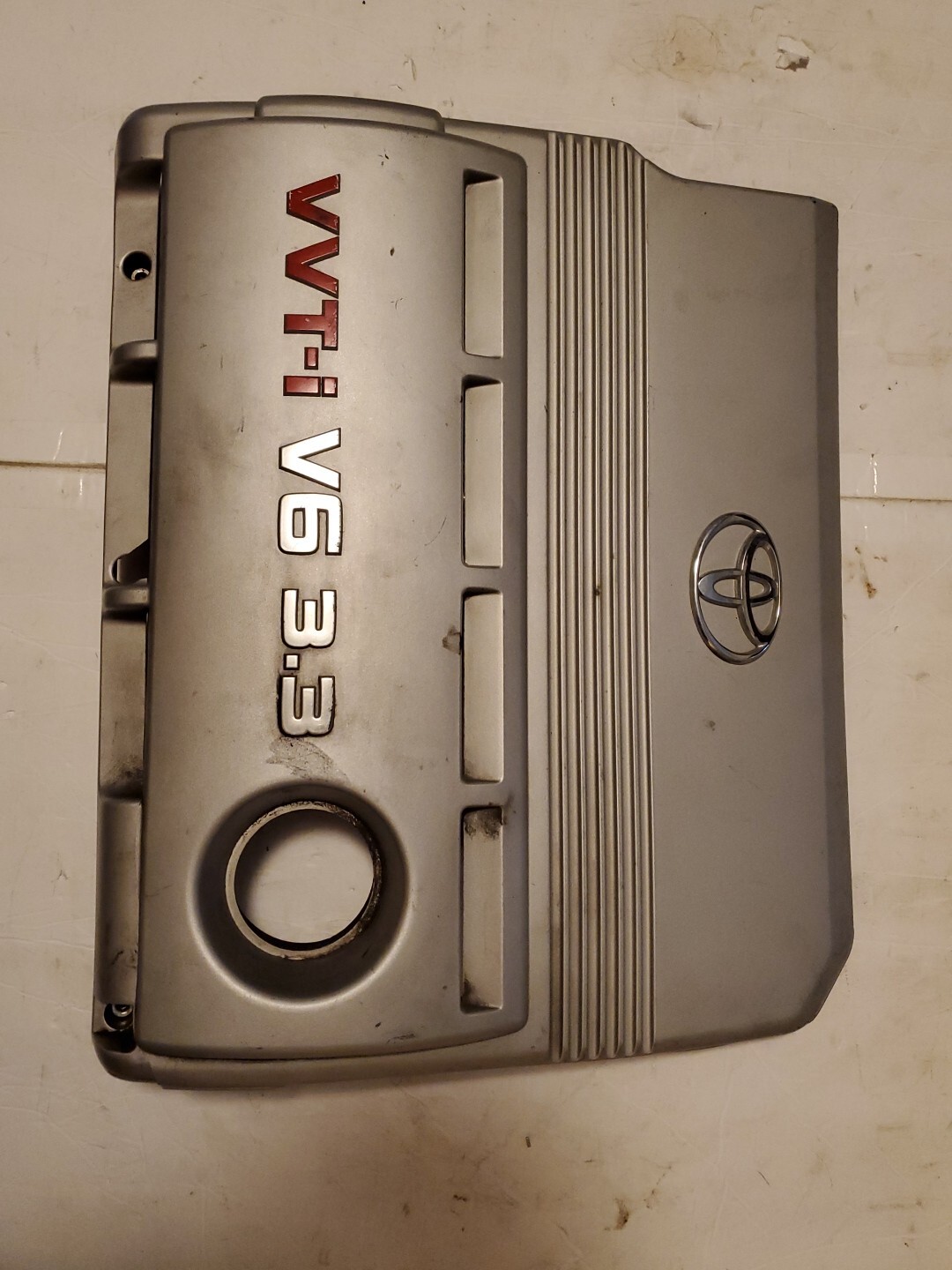 20062007 Toyota Highlander Engine Cover OEM Has Crack eBay