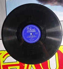 78 RPM Hattie Noel - If I Can't Sell It I'll Keep Sittin' On It -  Record 78.. 