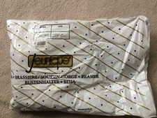 Jeunique  34C  Beige Lace Soft Cup Bra   Style J31   NIB