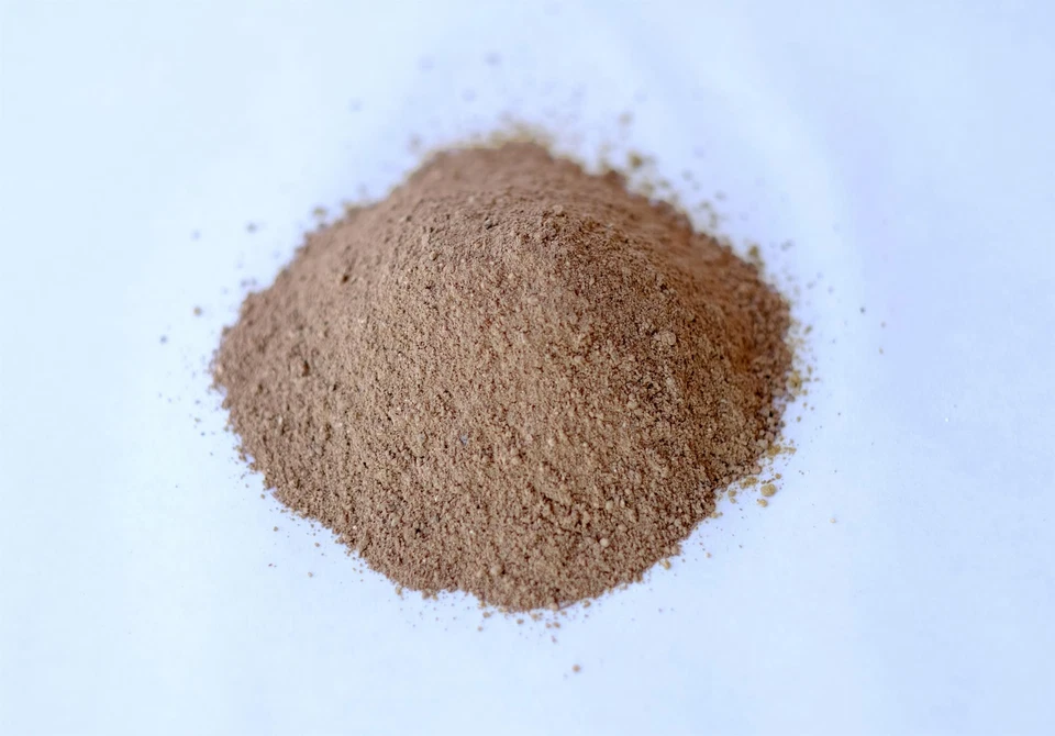 FOSFATO DE ROCHA ORGÂNICO MINERALIZADO FLOR DE FERTILIZANTE ORGÂNICO 0-11-0 - Imagem 3 de 4